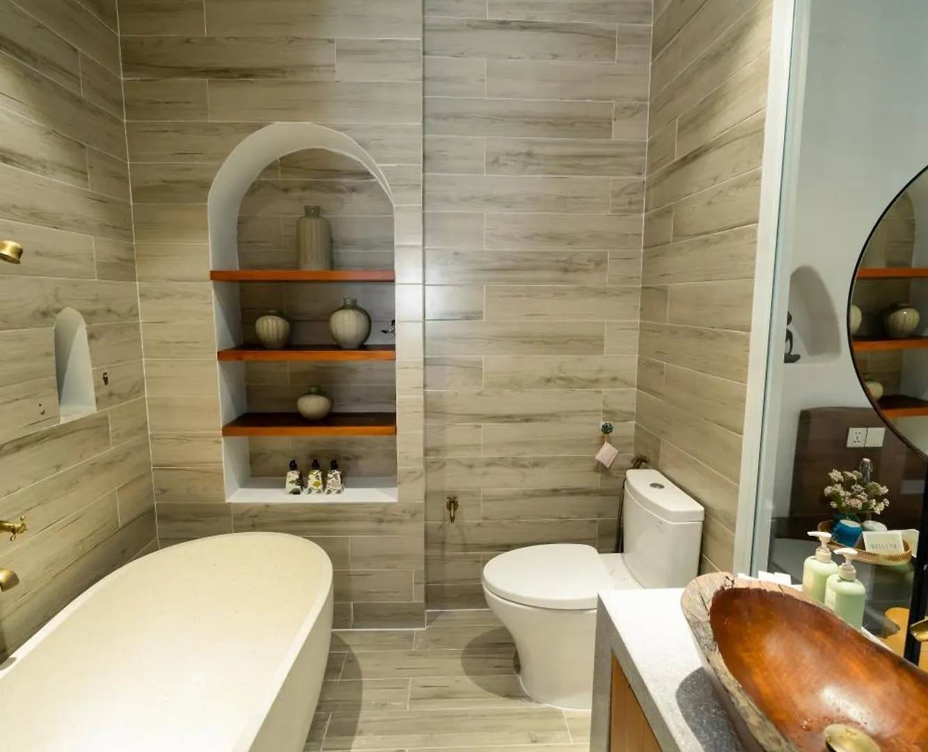 Gom House By Brio Hotel Da Nang 0*,  Vietnam